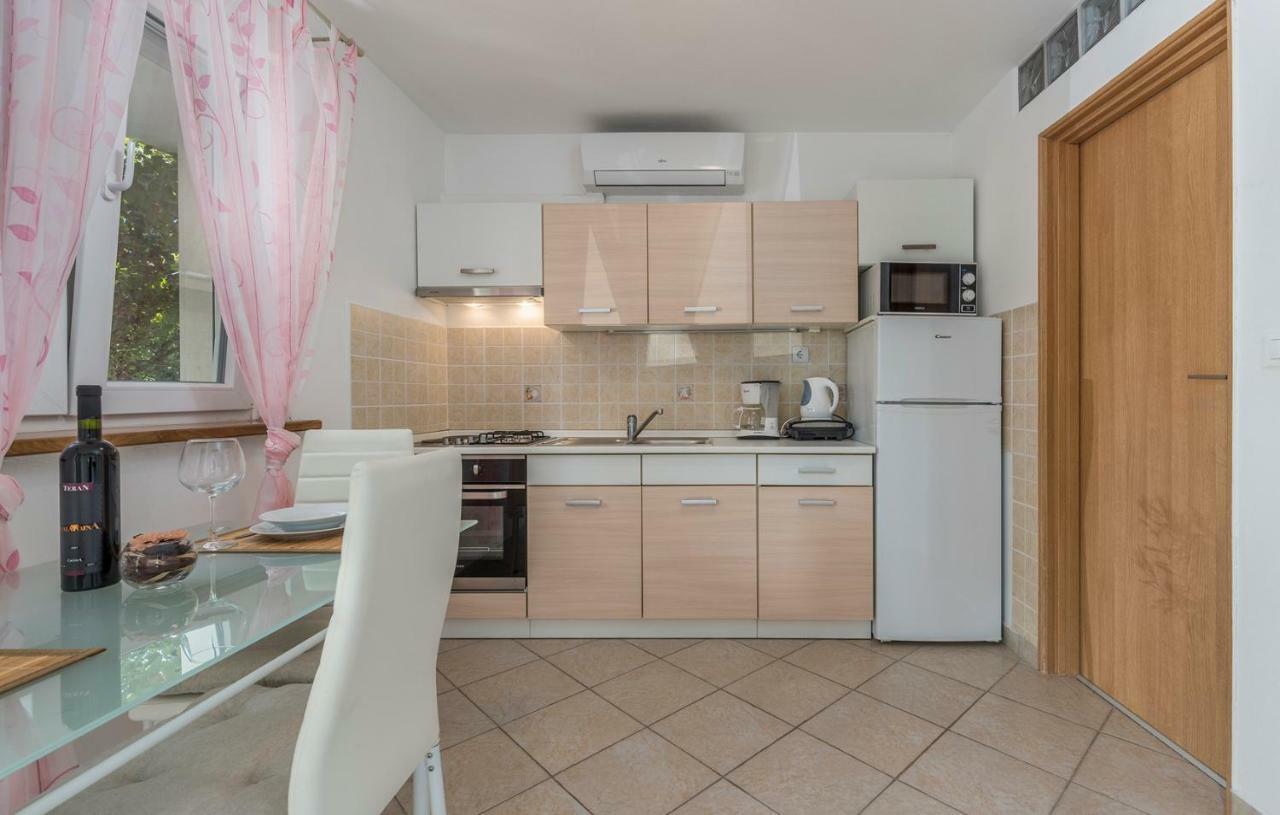 Apartment Antonio Poreč Pokoj fotografie